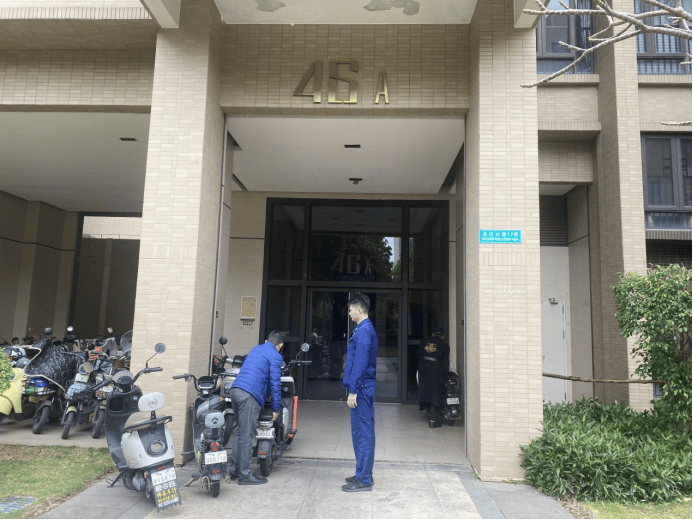 嚴查違規(guī)行為<strong></p>
<p>不銹鋼板廠
</strong>！佛山市電動自行車全鏈條整治行動持續(xù)進行中:不銹鋼板廠
